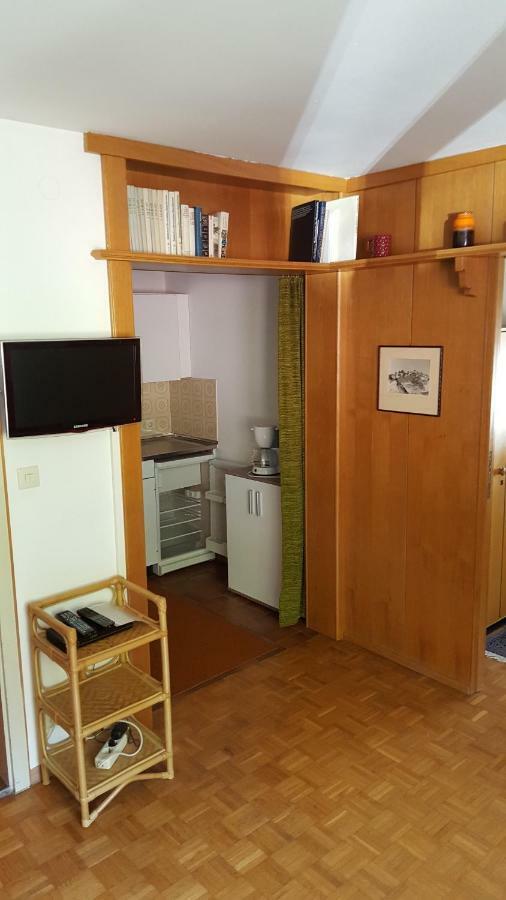 Ferienwohnung Angelika シュルンス エクステリア 写真